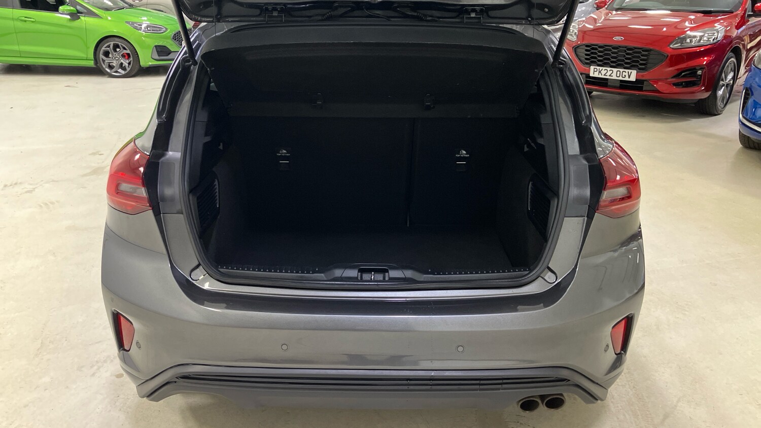 Used Ford Focus 2023 for sale - 76541739: Photo 4