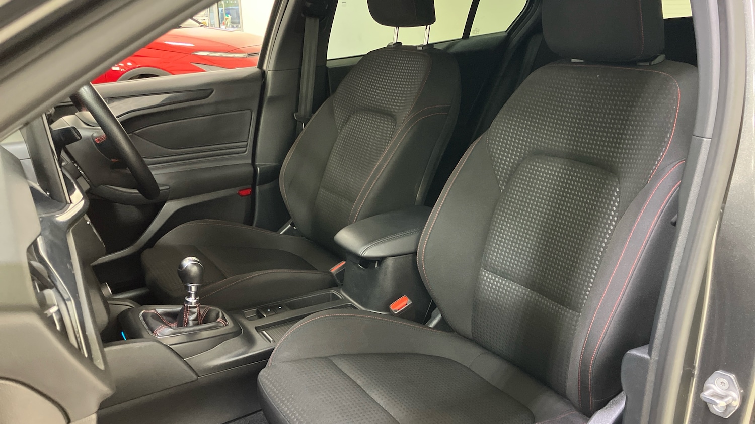 Used Ford Focus 2023 for sale - 76541739: Photo 41