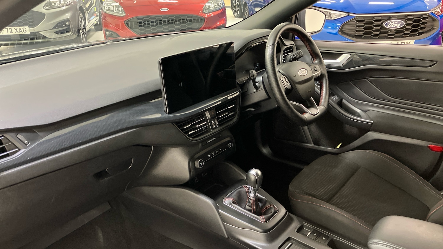 Used Ford Focus 2023 for sale - 76541739: Photo 9