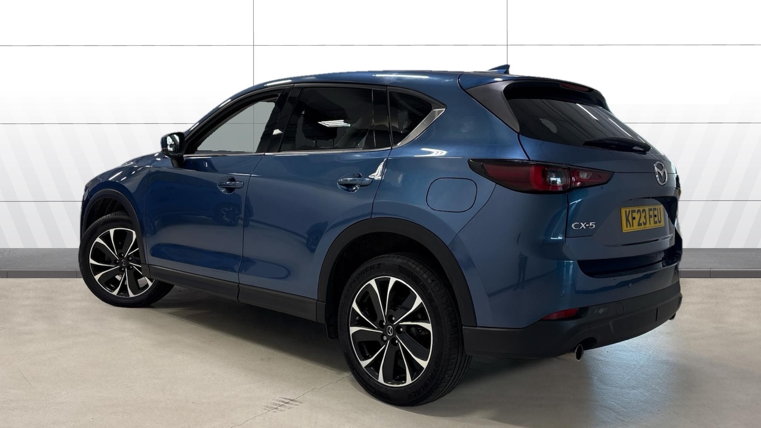 Used Mazda CX-5 2023 for sale - 76637260: Photo 2