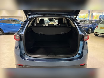 Used Mazda CX-5 2023 for sale - 76637260: Photo