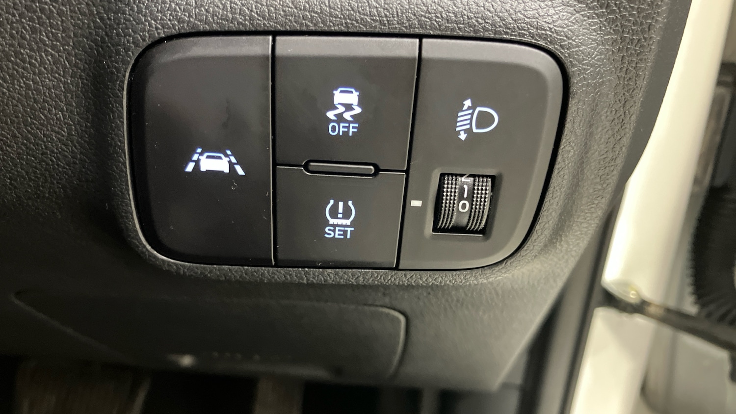 Used Hyundai i10 2020 for sale - 77431087: Photo 31