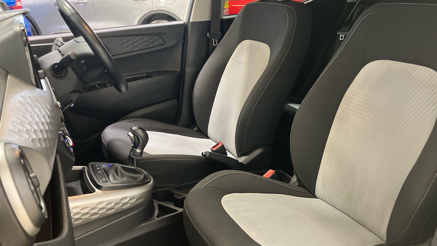 Used Hyundai i10 2020 for sale - 77431087: Photo 36