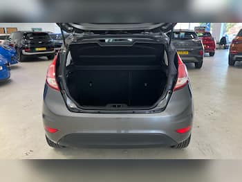 Used Ford Fiesta 2016 for sale - 79638012: Photo