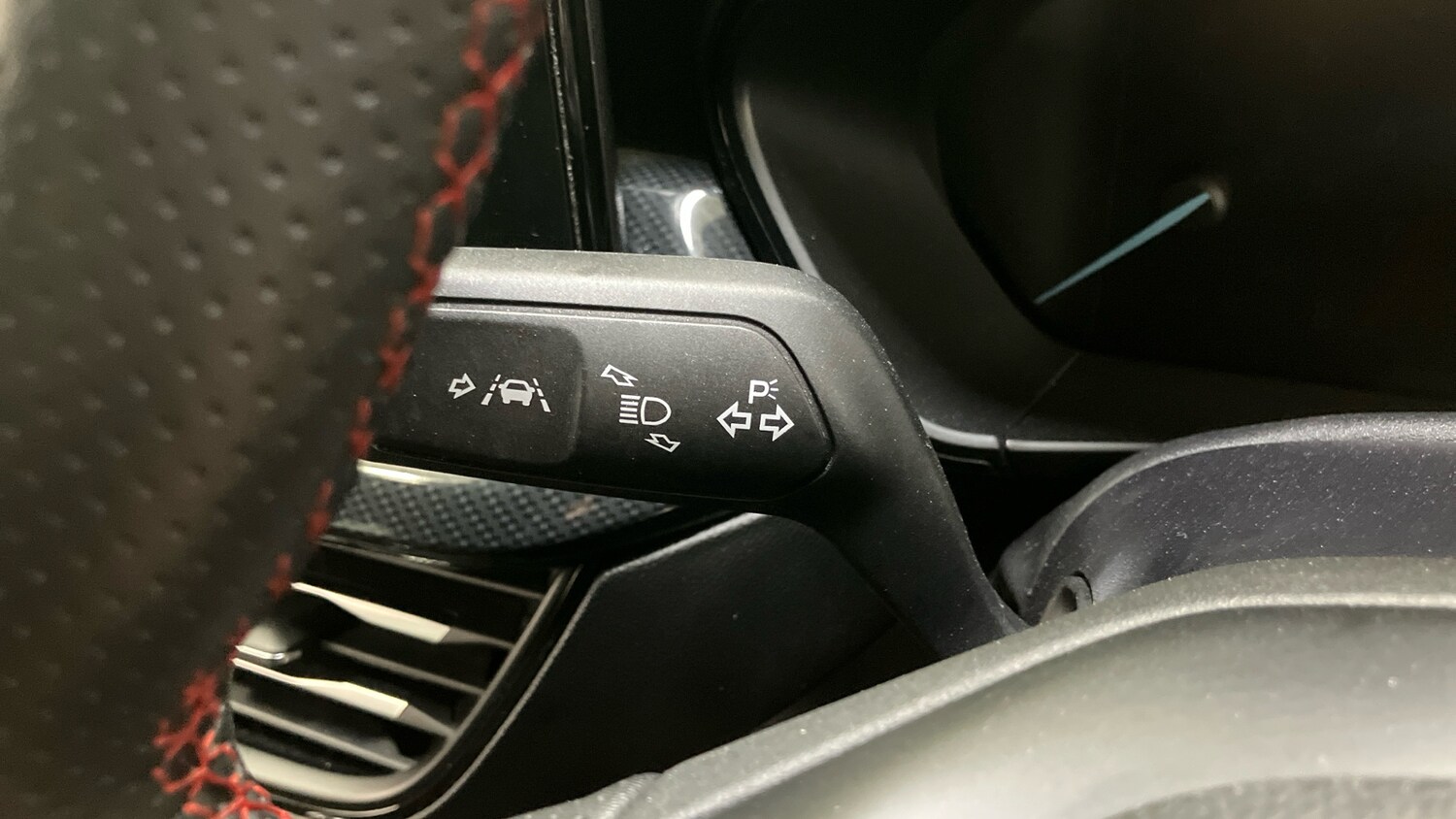 Used Ford Focus 2023 for sale - 76436492: Photo 34