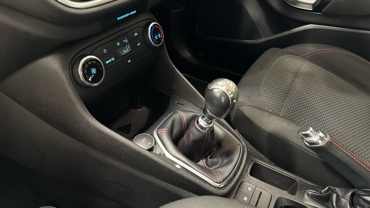 Used Ford Fiesta 2019 for sale - 77975776: Photo 13