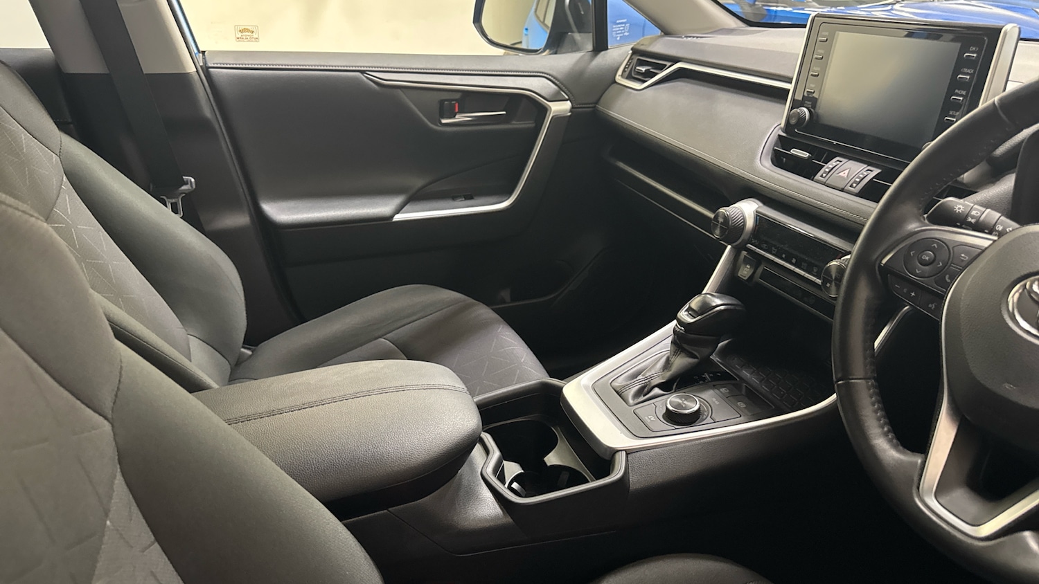 Used Toyota RAV4 2021 for sale - 77622317: Photo 14