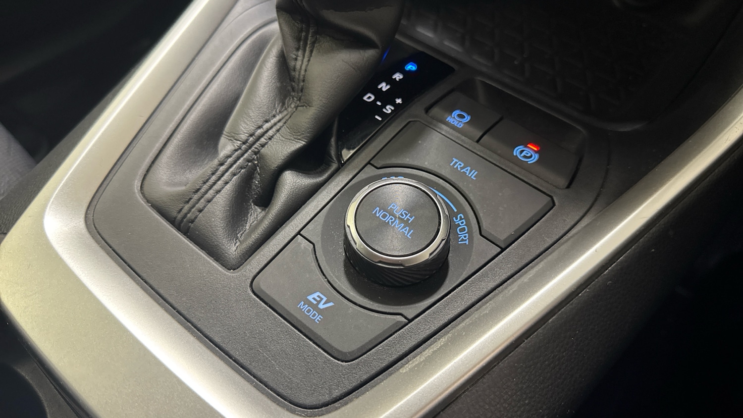 Used Toyota RAV4 2021 for sale - 77622317: Photo 33