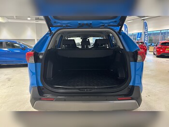 Used Toyota RAV4 2021 for sale - 77622317: Photo