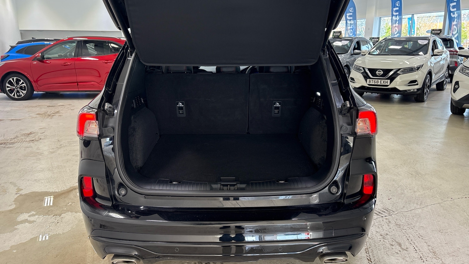 Used Ford Kuga 2023 for sale - 77114105: Photo 4