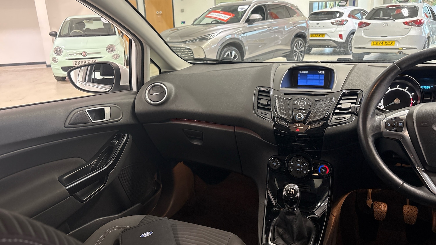 Used Ford Fiesta 2016 for sale - 76594534: Photo 14