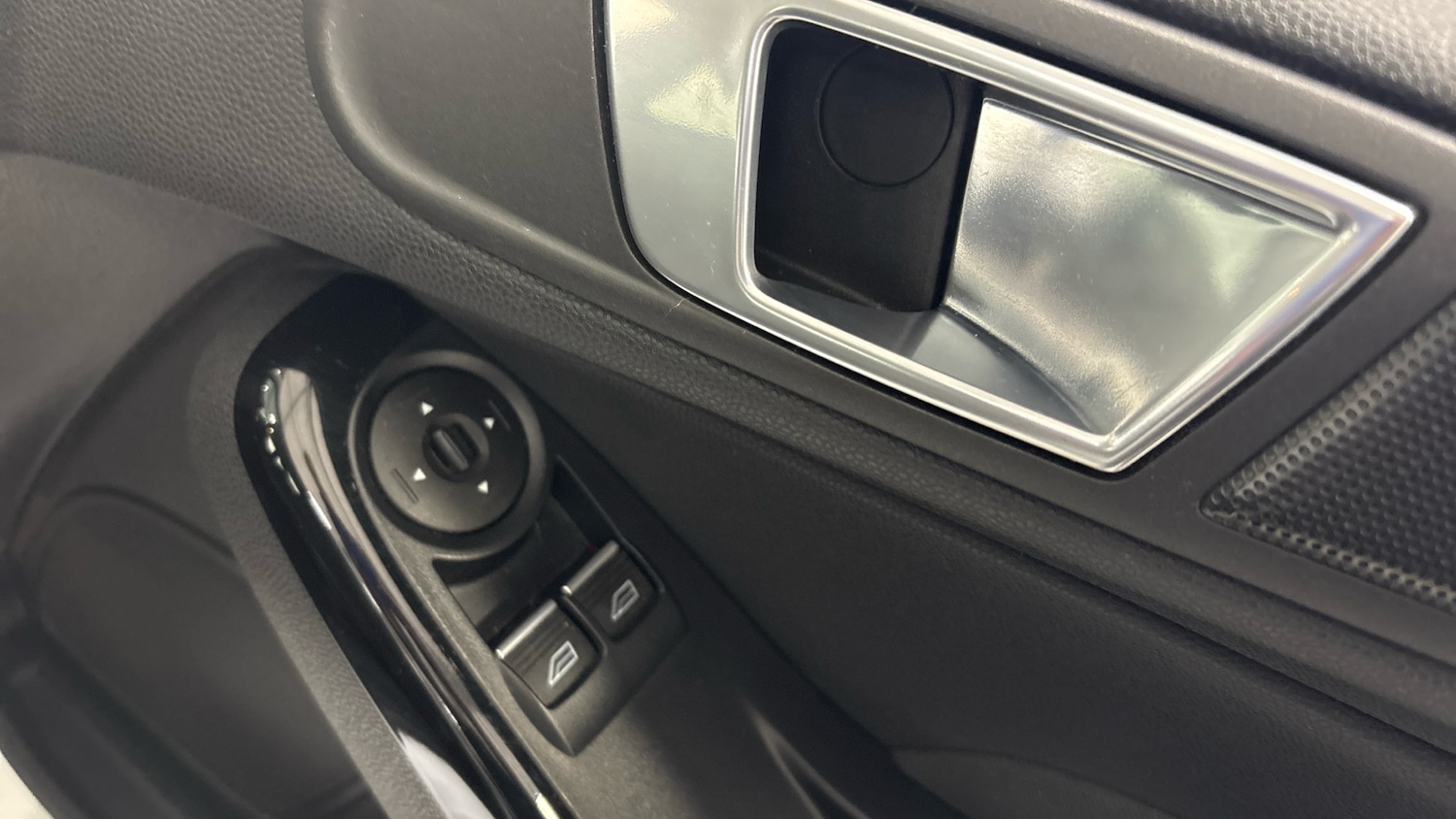 Used Ford Fiesta 2016 for sale - 76594534: Photo 24