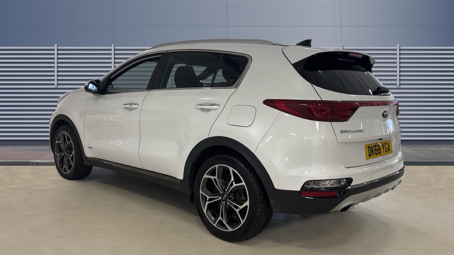 Used Kia Sportage 2018 for sale - 76505518: Photo 2