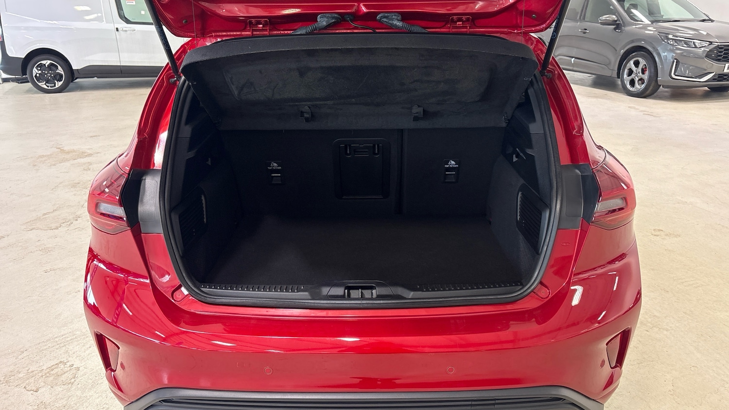 Used Ford Focus 2022 for sale - 78012633: Photo 4