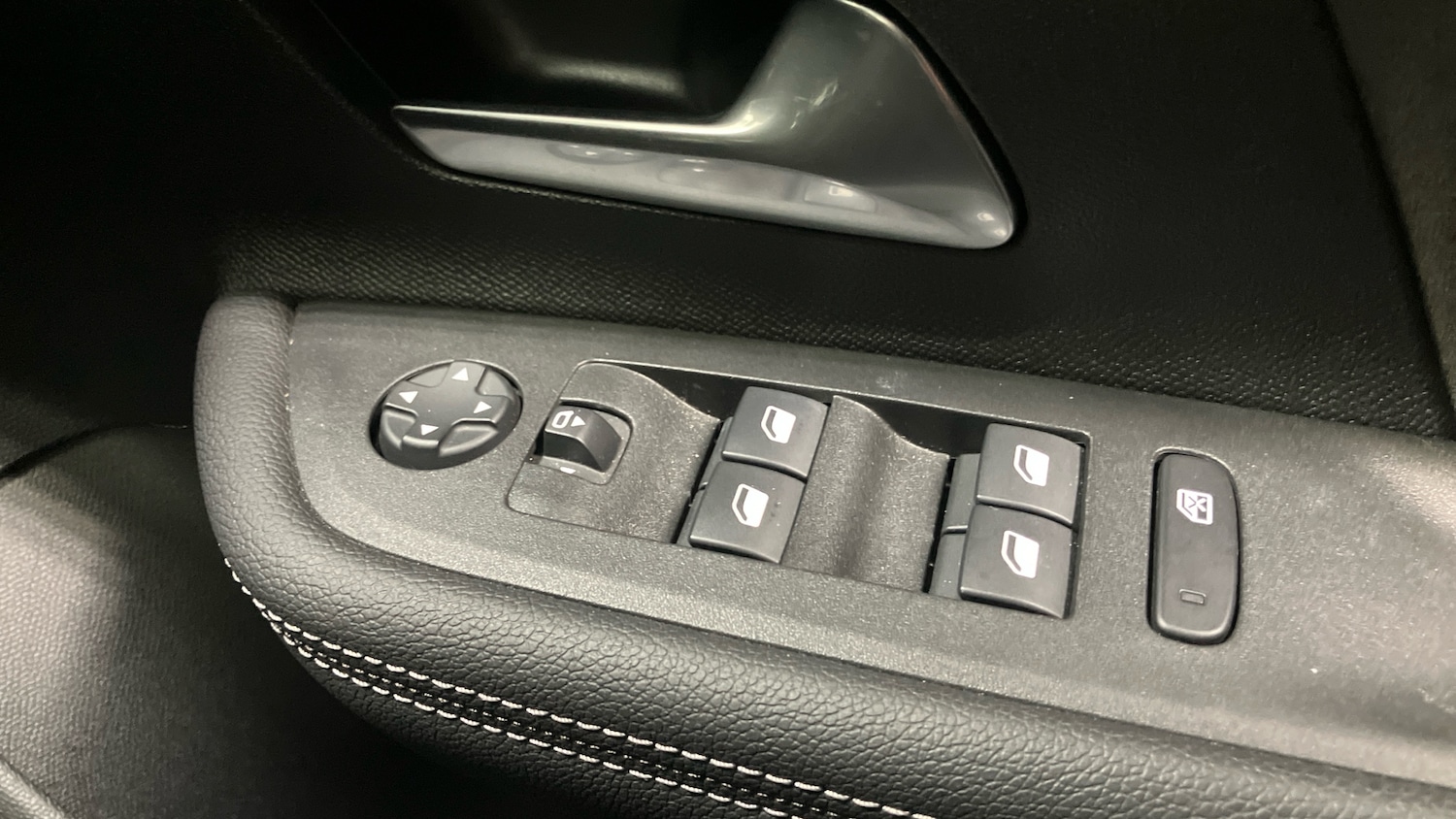 Used Vauxhall Mokka 2023 for sale - 78025263: Photo 35