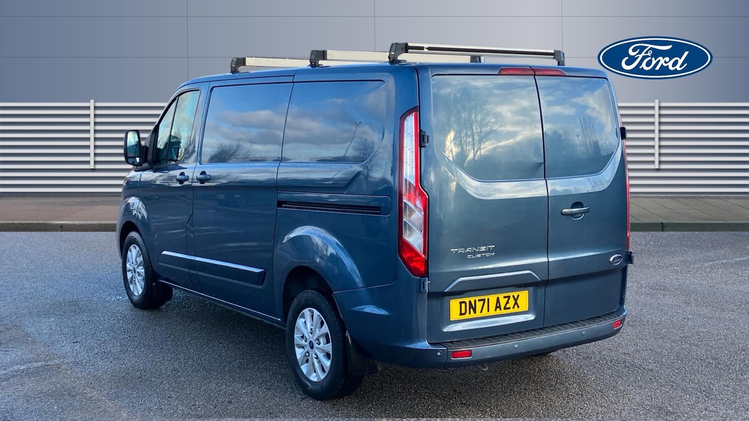 Used Ford Transit Custom 2021 for sale - 77011663: Photo 2