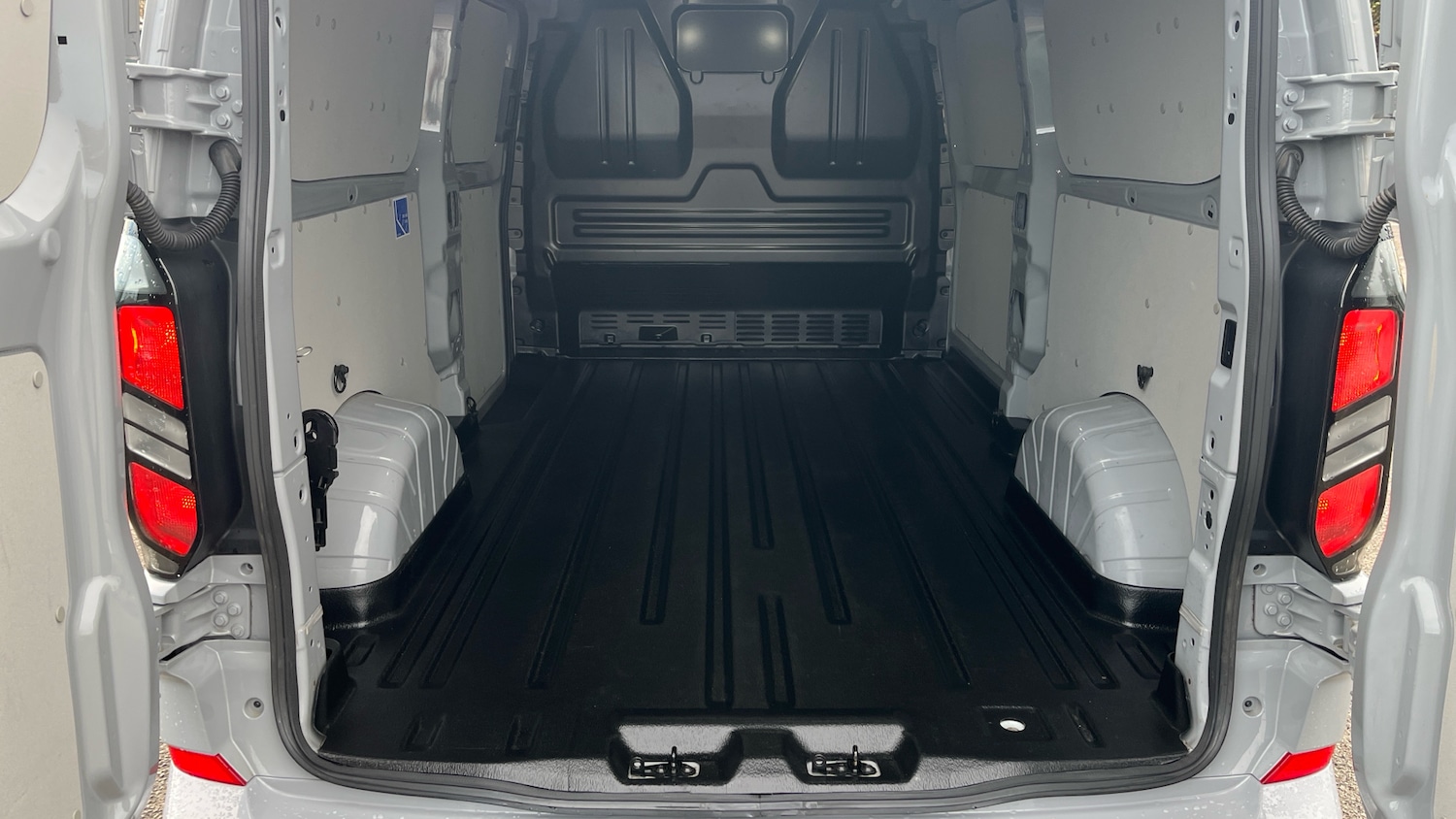 Used Ford Transit Custom 2024 for sale - 76831549: Photo 12