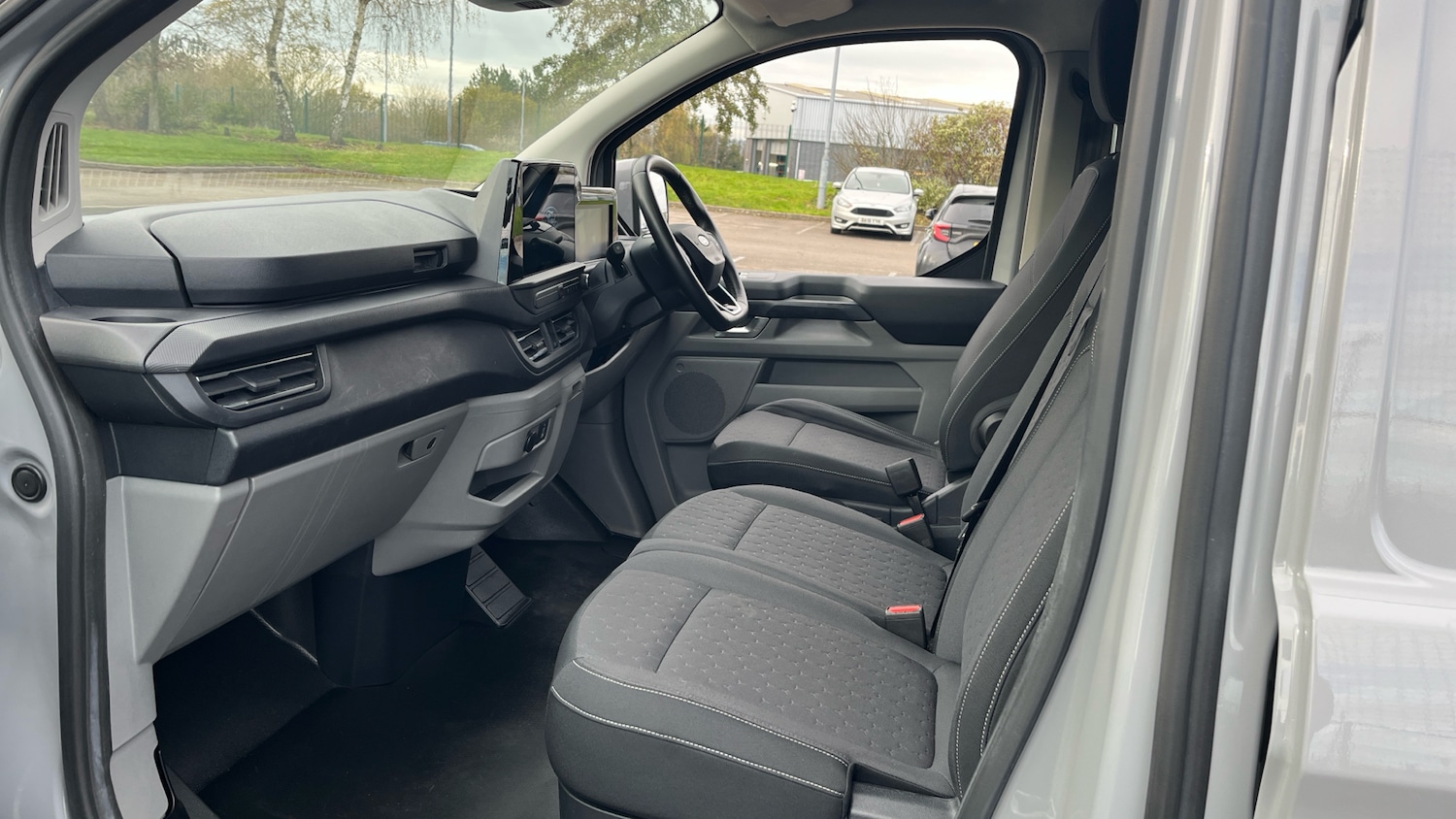 Used Ford Transit Custom 2024 for sale - 76831549: Photo 13