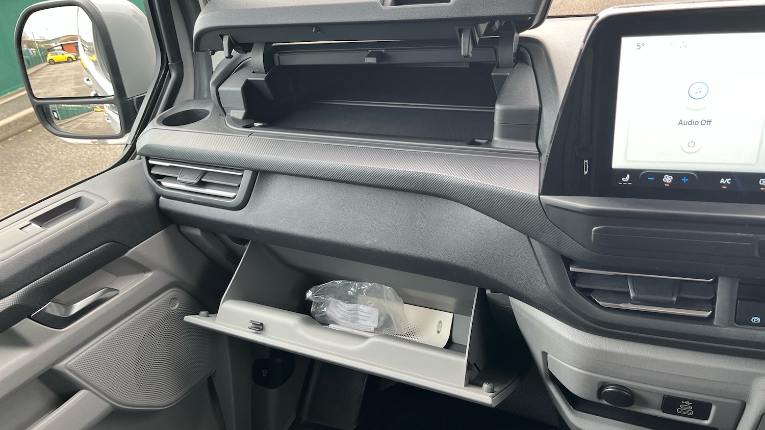 Used Ford Transit Custom 2024 for sale - 76831549: Photo 28