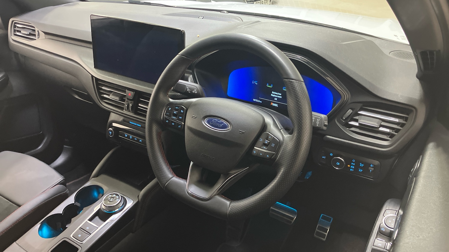 Used Ford Kuga 2024 for sale - 76860173: Photo 11