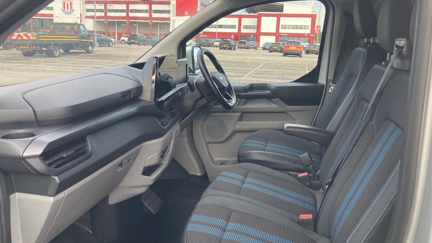 Used Ford Transit Custom 2025 for sale - 77898711: Photo 13