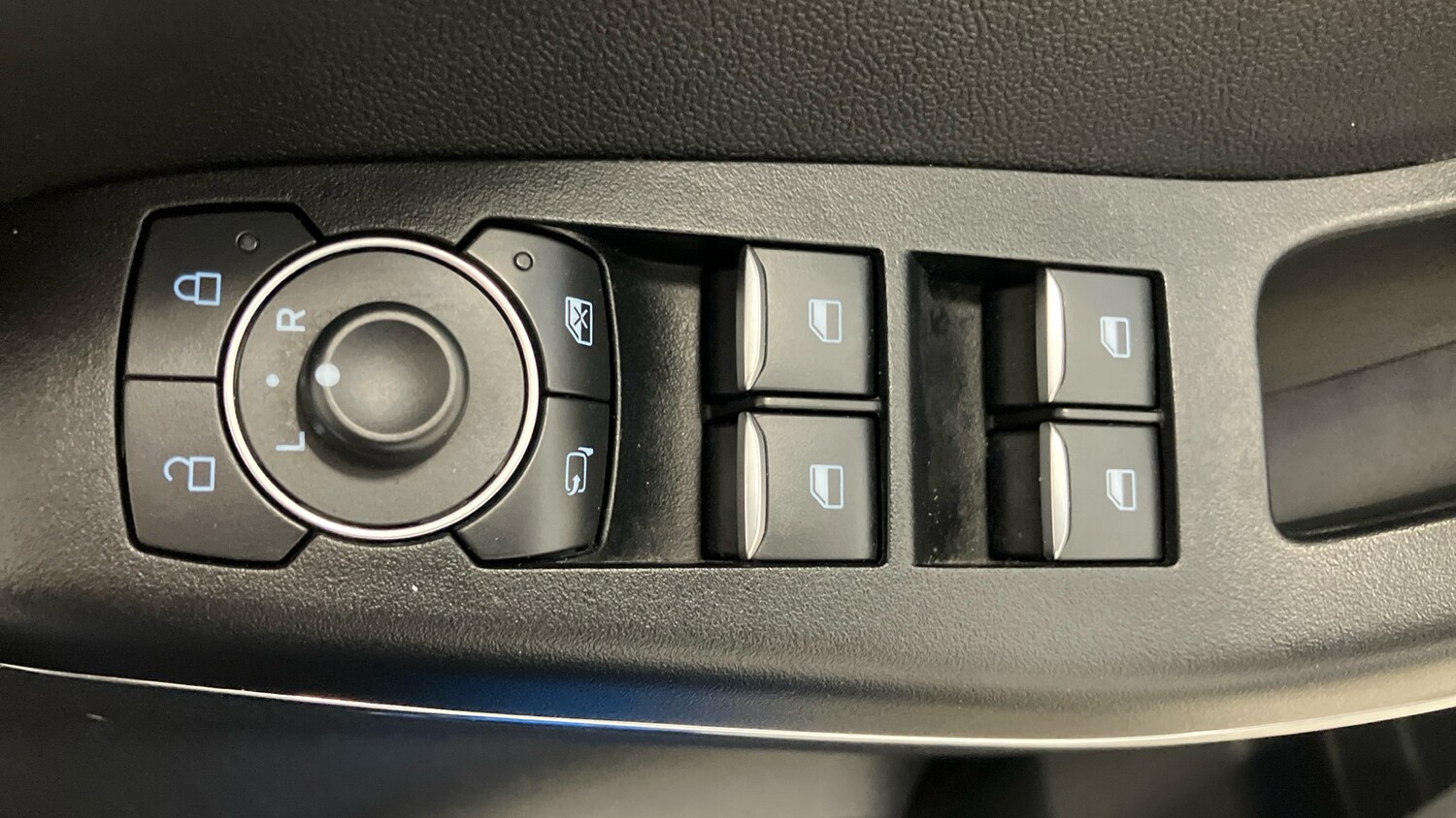 Used Ford Puma 2024 for sale - 77812856: Photo 32