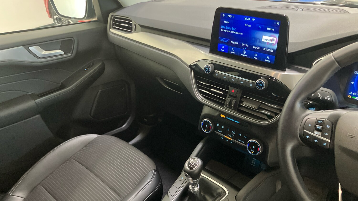 Used Ford Kuga 2023 for sale - 77945963: Photo 14