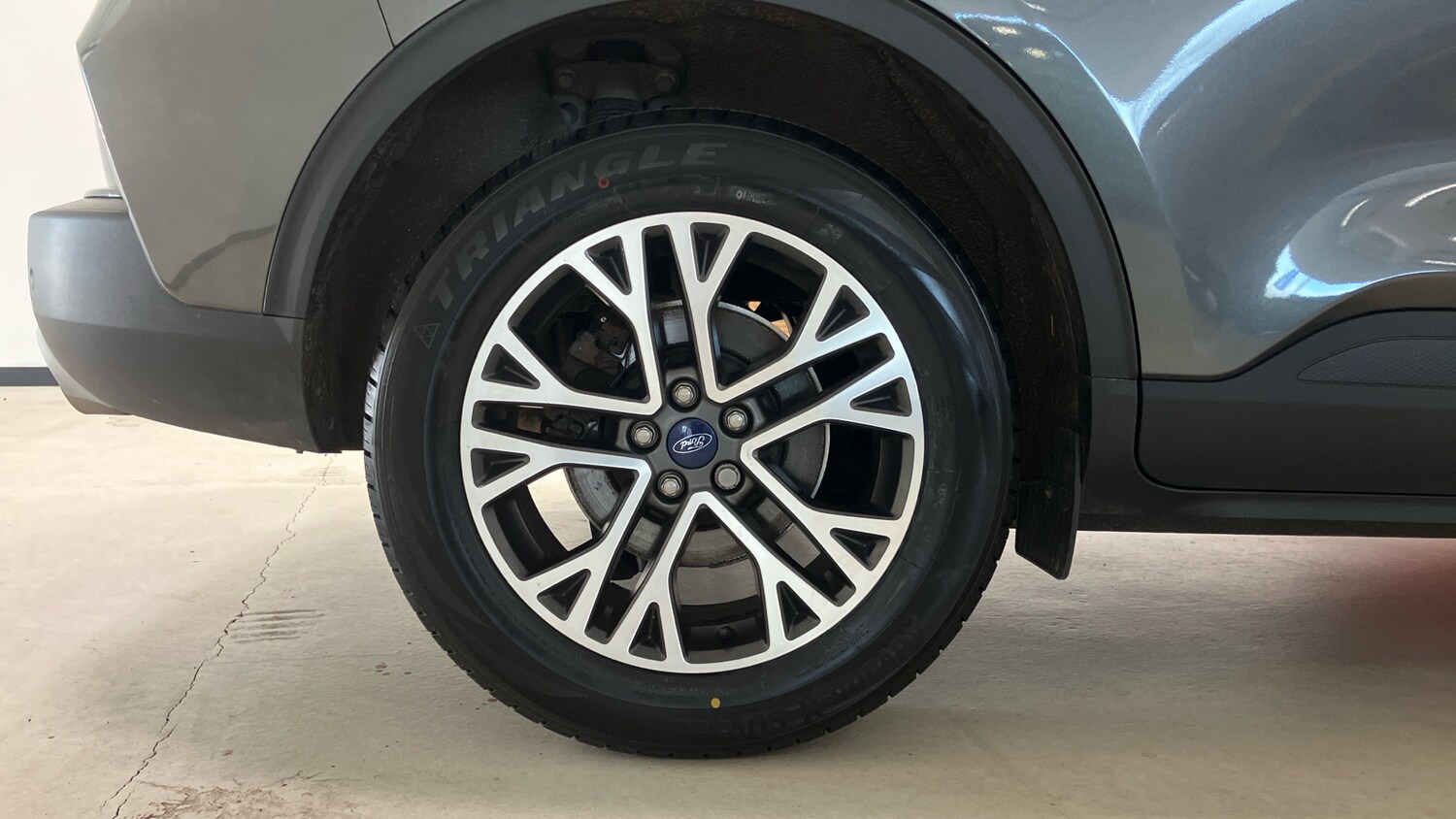 Used Ford Kuga 2023 for sale - 77945963: Photo 7