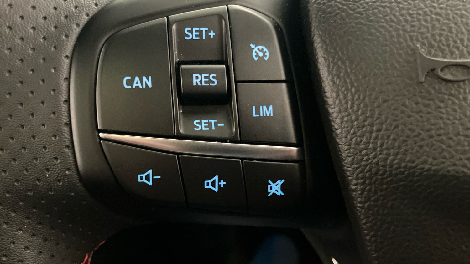 Used Ford Focus 2024 for sale - 77812855: Photo 31