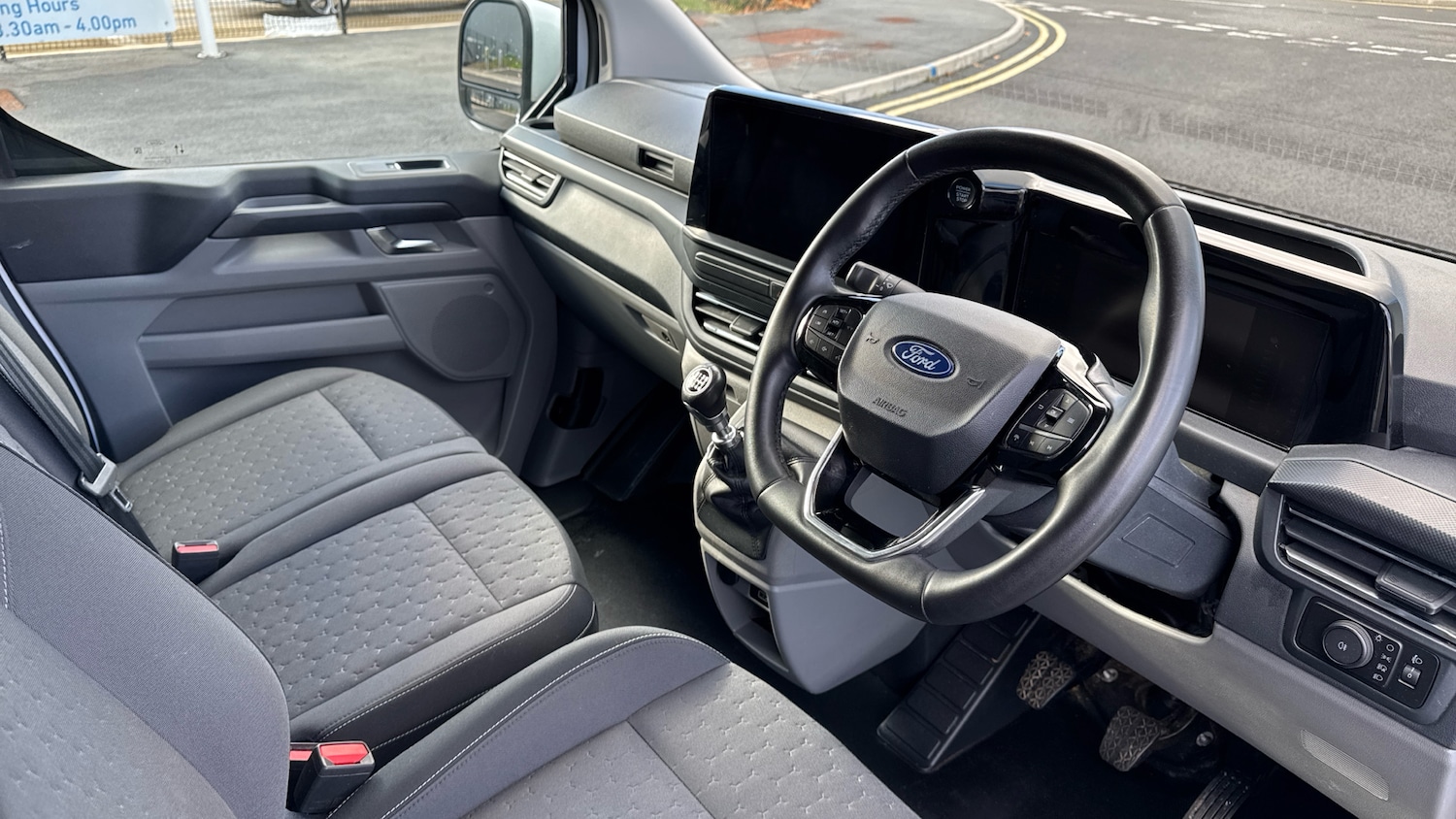 Used Ford Transit Custom 2024 for sale - 76444336: Photo 16