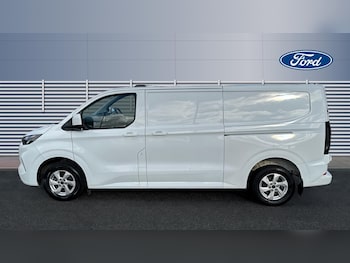 Used Ford Transit Custom 2024 for sale - 76444336: Photo