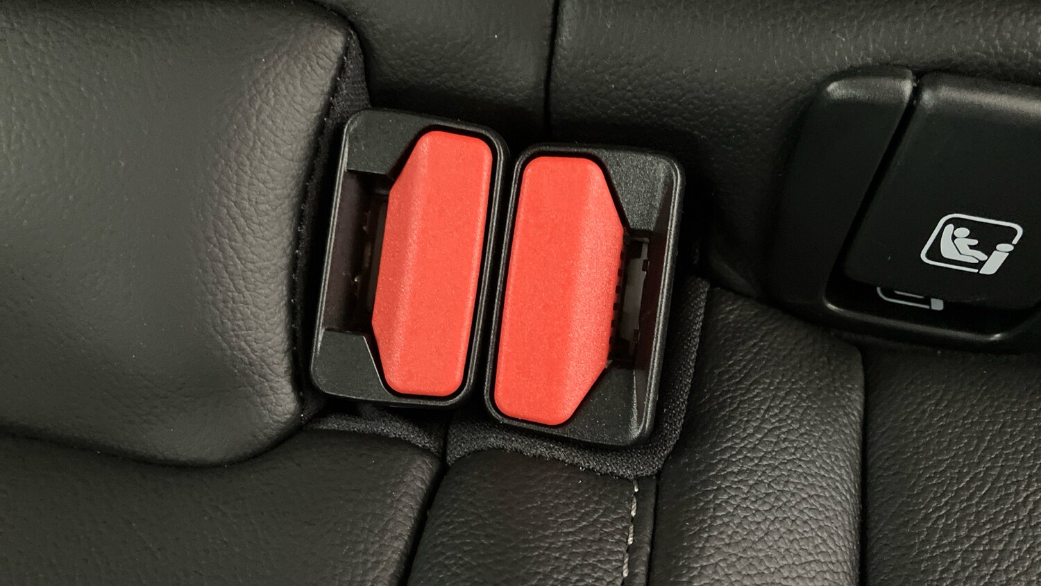 Used Volvo XC40 2021 for sale - 77898712: Photo 17