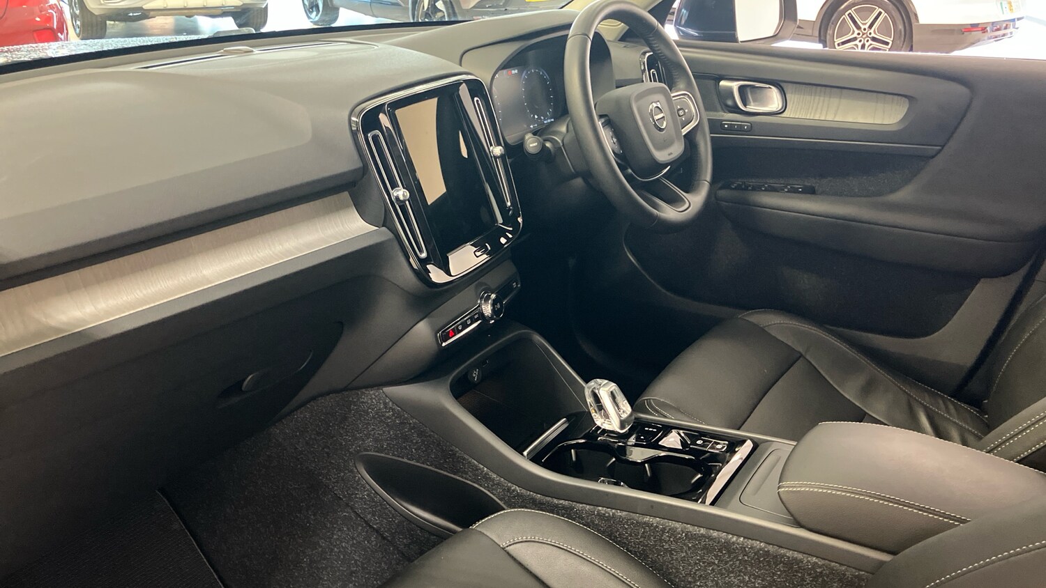 Used Volvo XC40 2021 for sale - 77898712: Photo 9