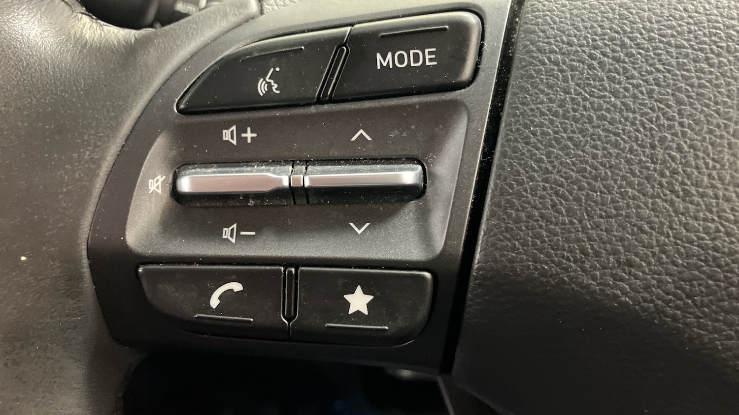 Used Hyundai KONA 2022 for sale - 76194729: Photo 31