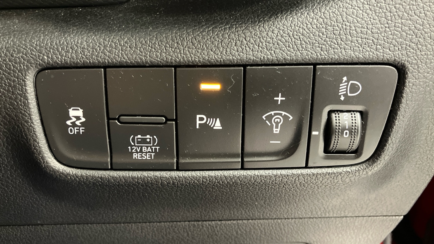 Used Hyundai KONA 2022 for sale - 76194729: Photo 32