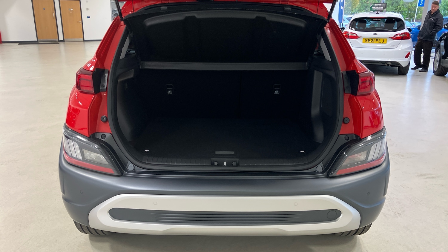 Used Hyundai KONA 2022 for sale - 76194729: Photo 4
