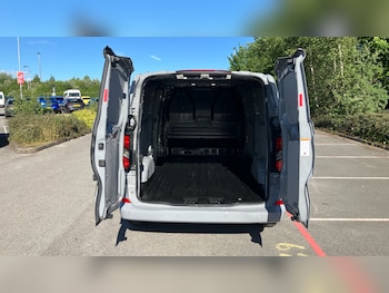 Used Ford Transit Custom 2024 for sale - 78755335: Photo