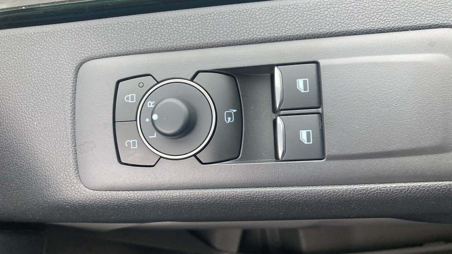 Used Ford Transit Custom 2025 for sale - 76299315: Photo 23