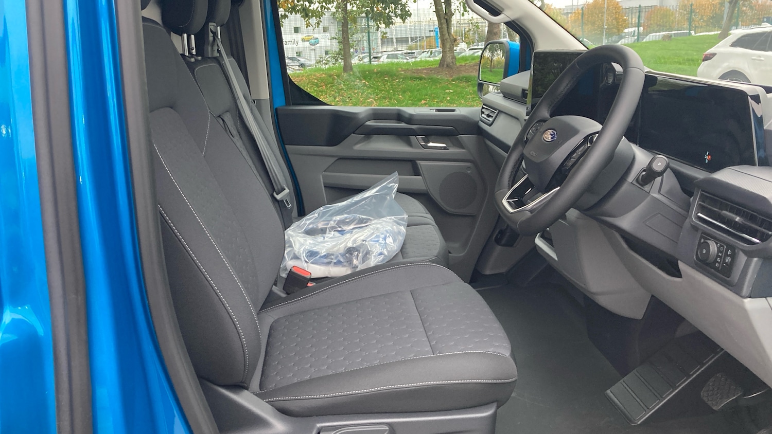 Used Ford Transit Custom 2025 for sale - 76299315: Photo 6