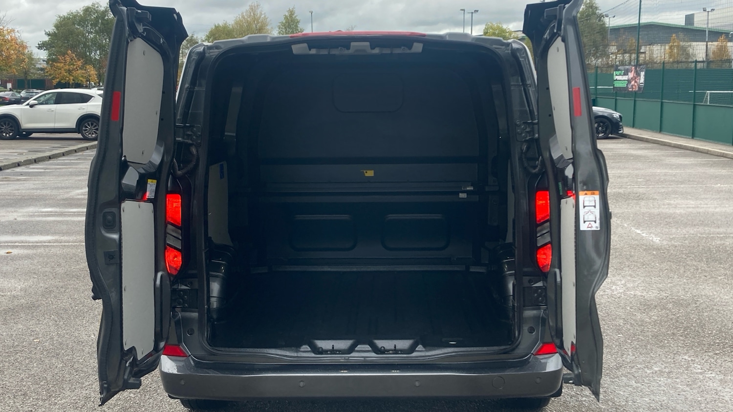 Used Ford Transit Custom 2025 for sale - 76332752: Photo 3