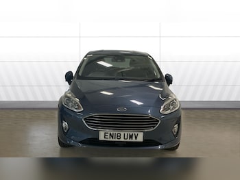 Used Ford Fiesta 2018 for sale - 79088800: Photo