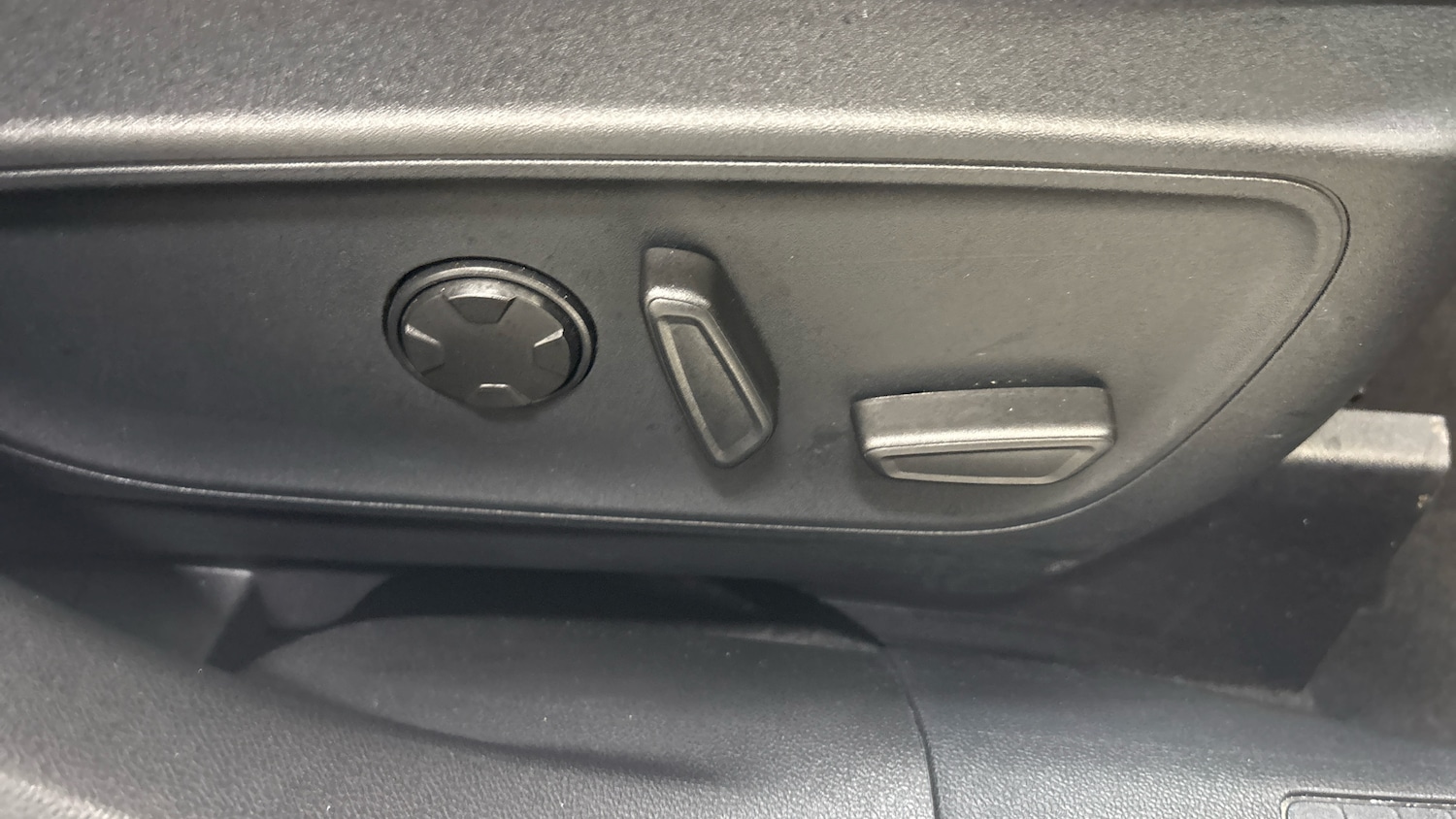 Used Ford Kuga 2025 for sale - 76461700: Photo 33