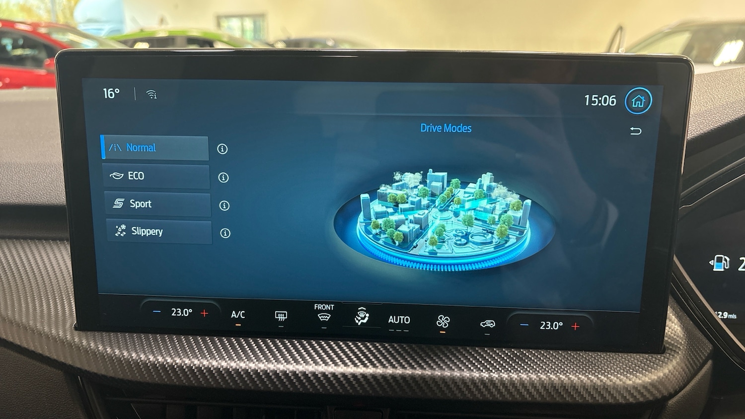 Used Ford Kuga 2025 for sale - 76461700: Photo 45