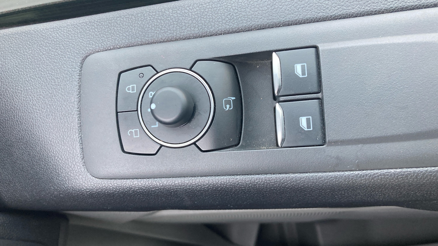 Used Ford Transit Custom 2024 for sale - 76415679: Photo 24