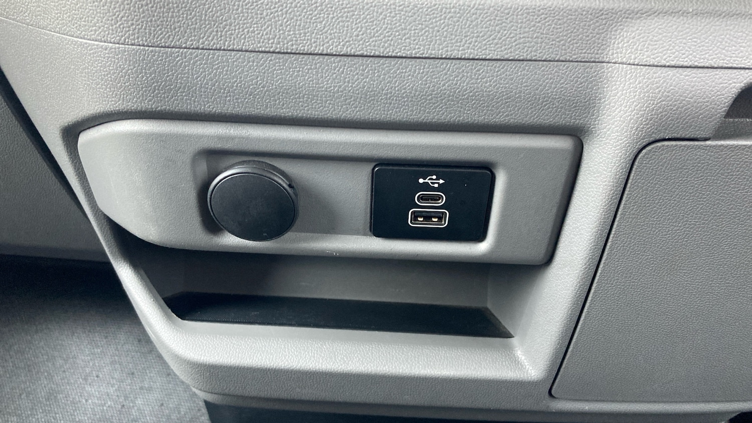 Used Ford Transit Custom 2024 for sale - 76415679: Photo 28