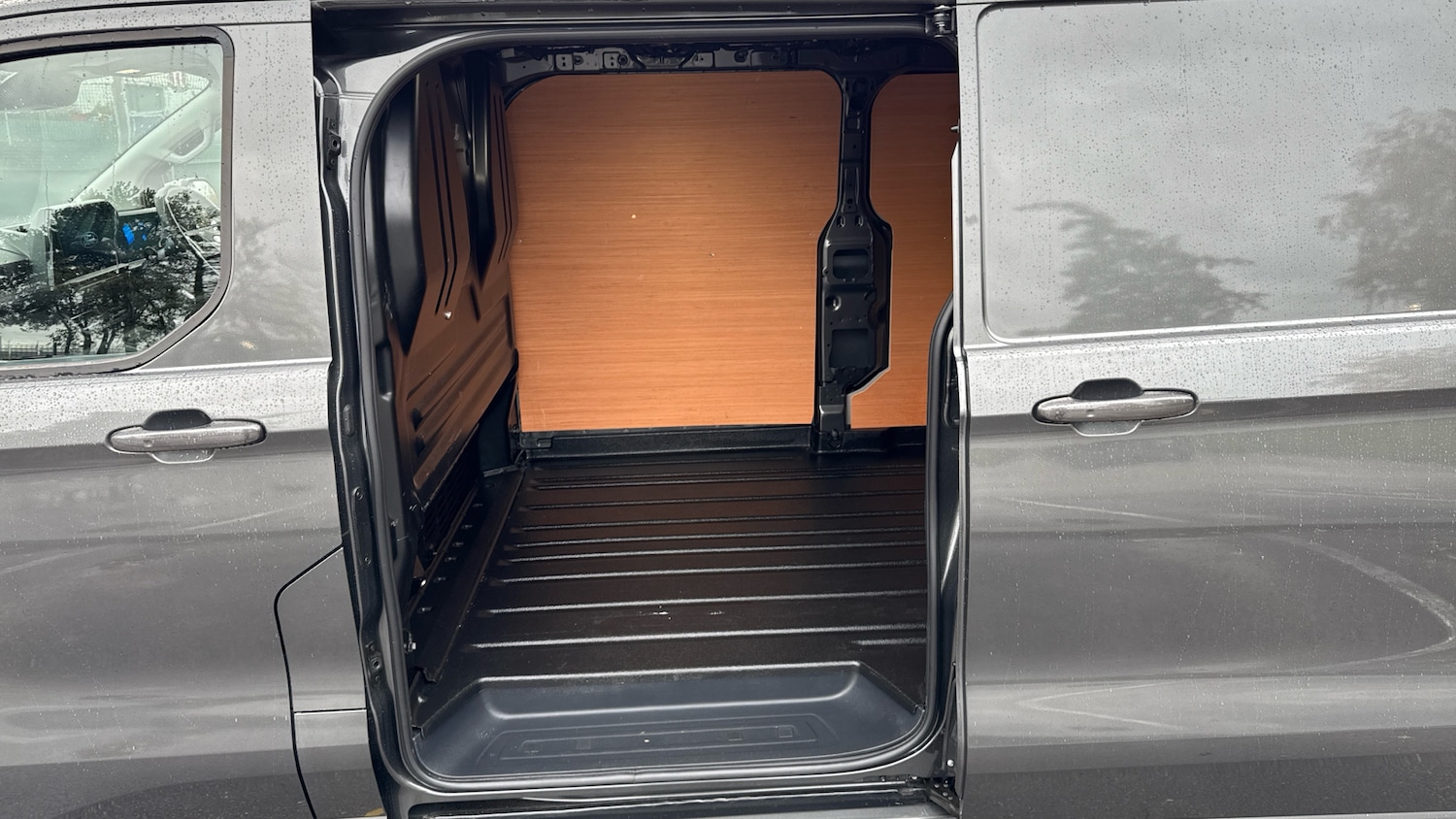 Used Ford Transit Custom 2025 for sale - 76476373: Photo 5