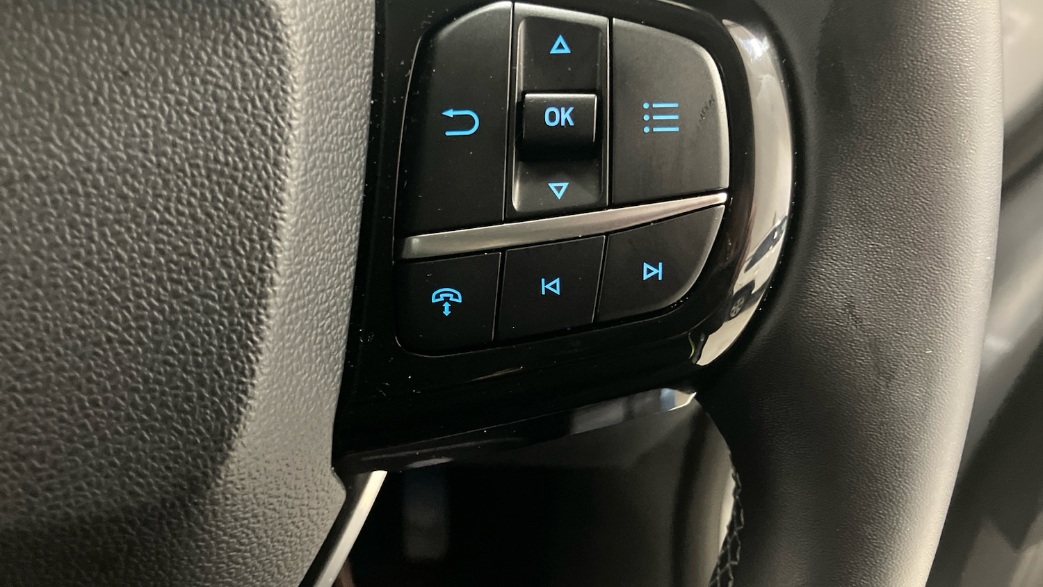 Used Ford Puma 2025 for sale - 77541916: Photo 28