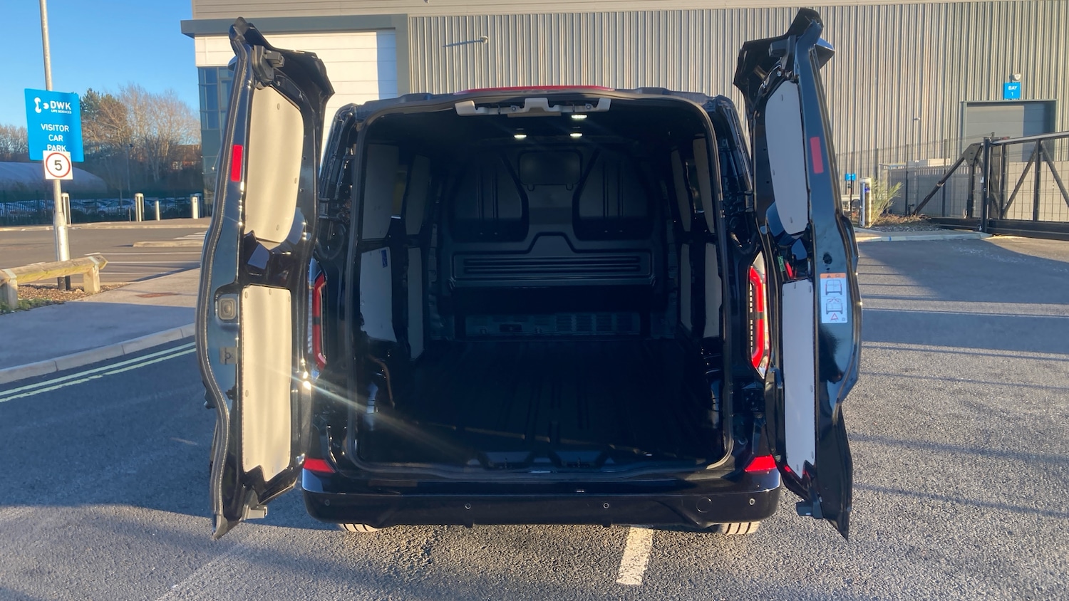 Used Ford Transit Custom 2025 for sale - 77104513: Photo 3