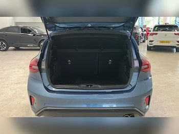 Used Ford Focus 2023 for sale - 78800677: Photo