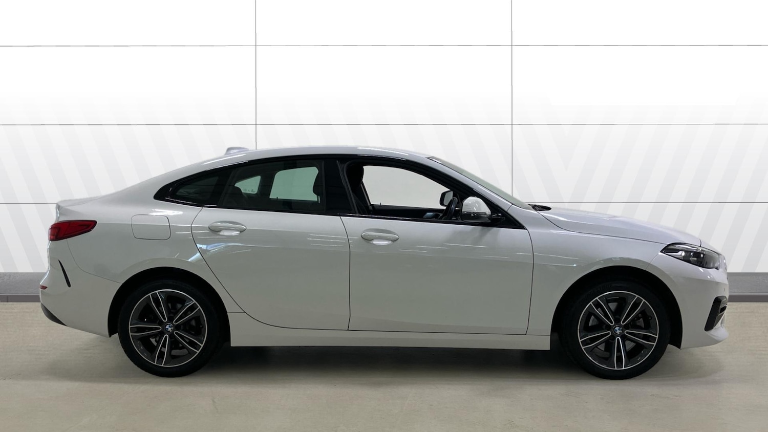 Used BMW 2 Series 2022 for sale - 76436495: Photo 5